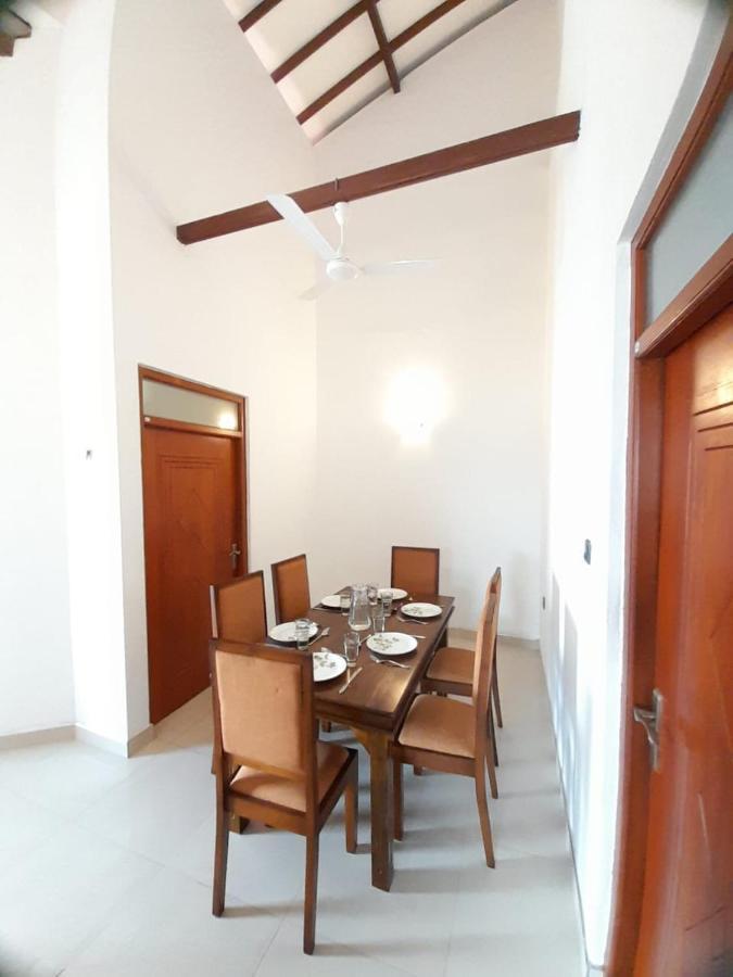 Jasmine Apartments Negombo Ngoại thất bức ảnh