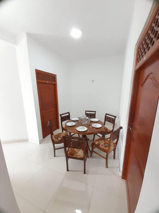 Jasmine Apartments Negombo Ngoại thất bức ảnh