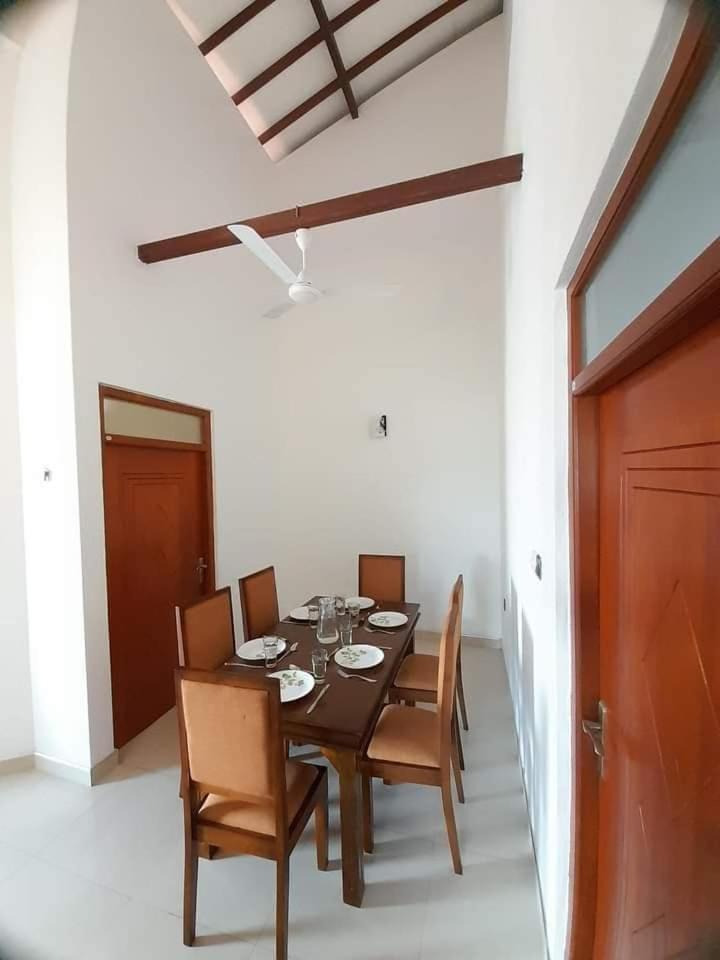 Jasmine Apartments Negombo Ngoại thất bức ảnh